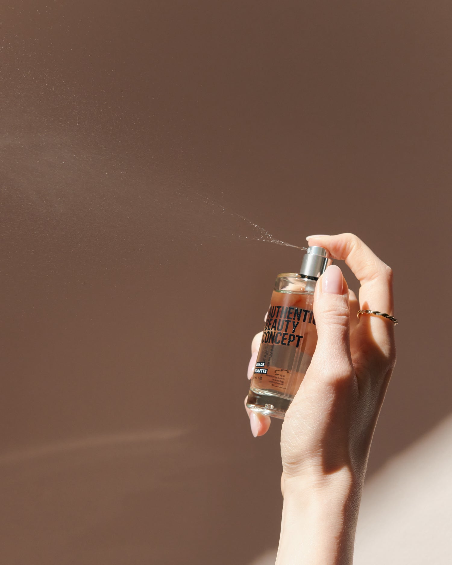 Eau De Toilette Authentic Beauty Concept - 50ml